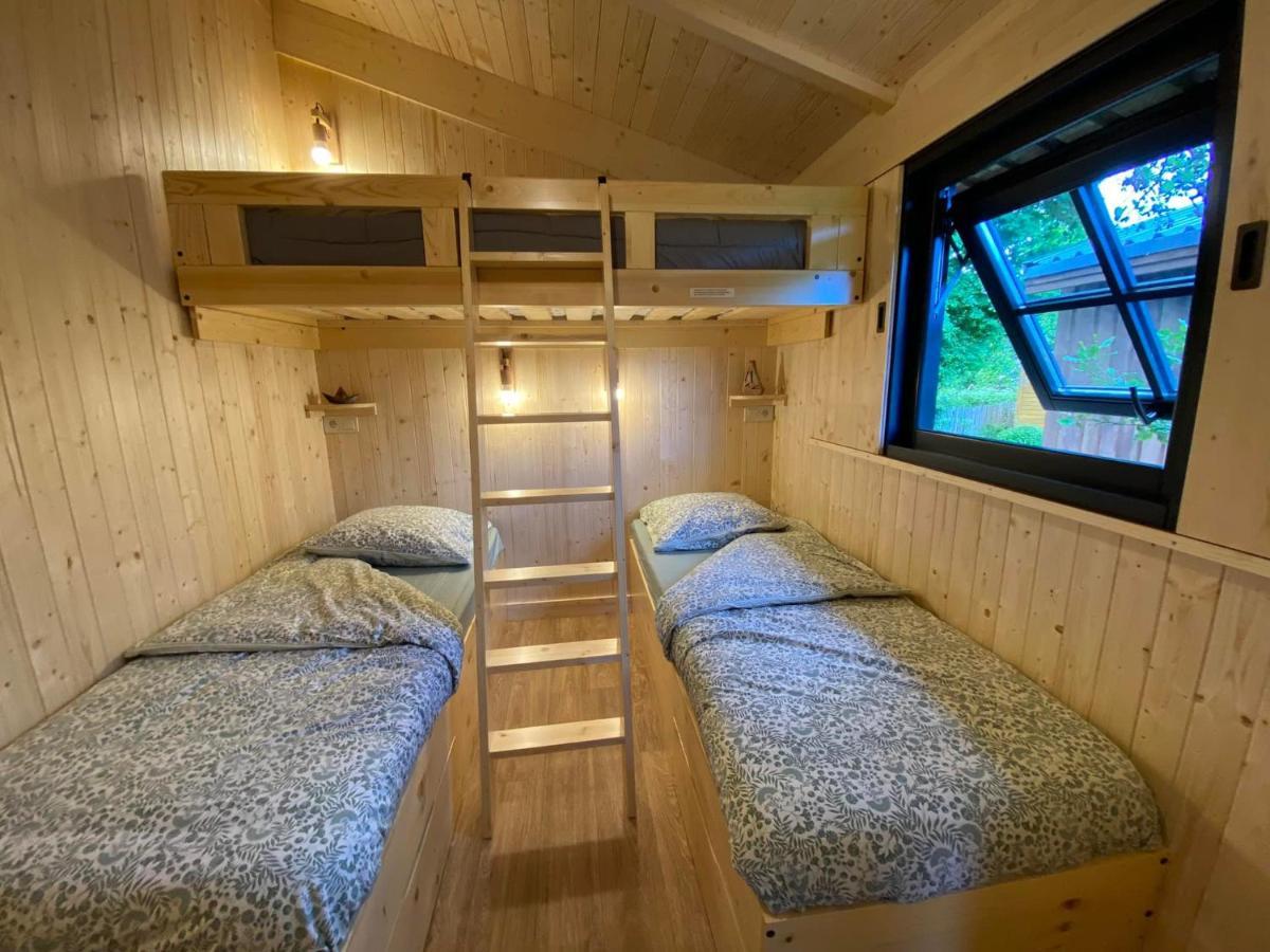 Camping De La Plage De Cleut-Rouz Fouesnant Exteriér fotografie